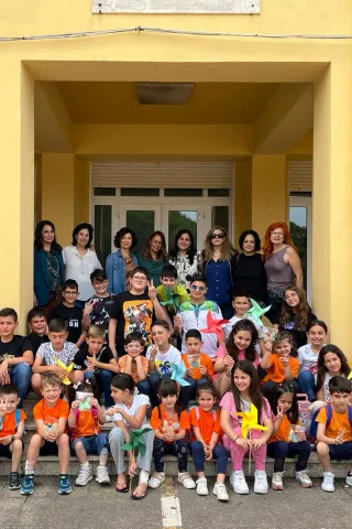 c1727551-b41c-4cb6-a162-628e4bf29418