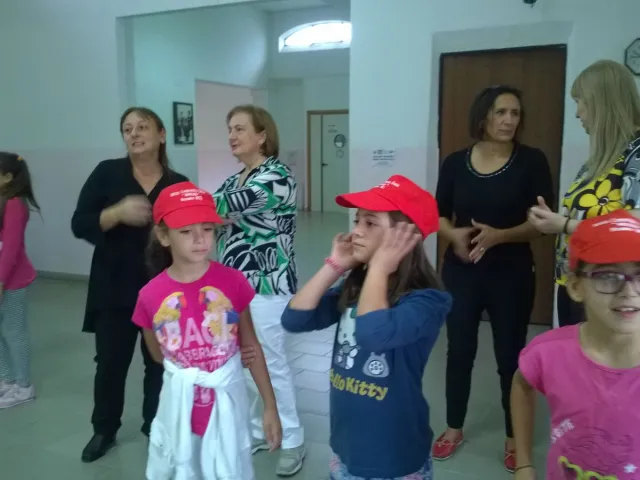 Interclasse "attiva": ConosciAMOci...DivertiAMOci...SorridiAMOci ..