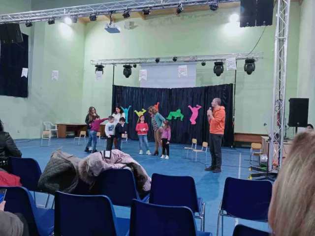 Attività alunni laboratorio teatrale