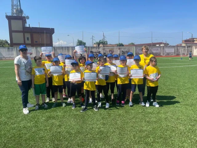 Foto di gruppo consegna attestati