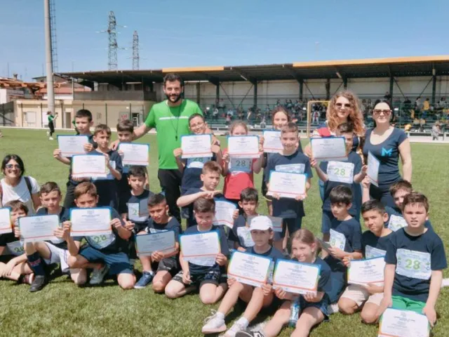 Foto di gruppo consegna attestati