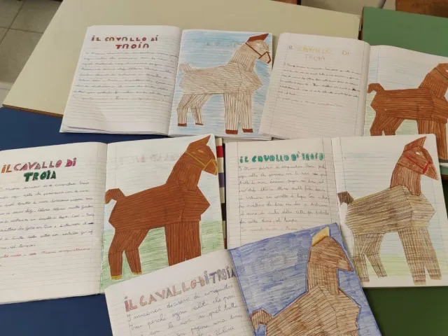 IL CAVALLO DI TROIA